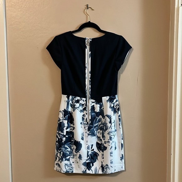 NWT Banana Republic Cap Sleeve Blue White Floral Work Sheath Mini Dress 0 - Picture 6 of 13
